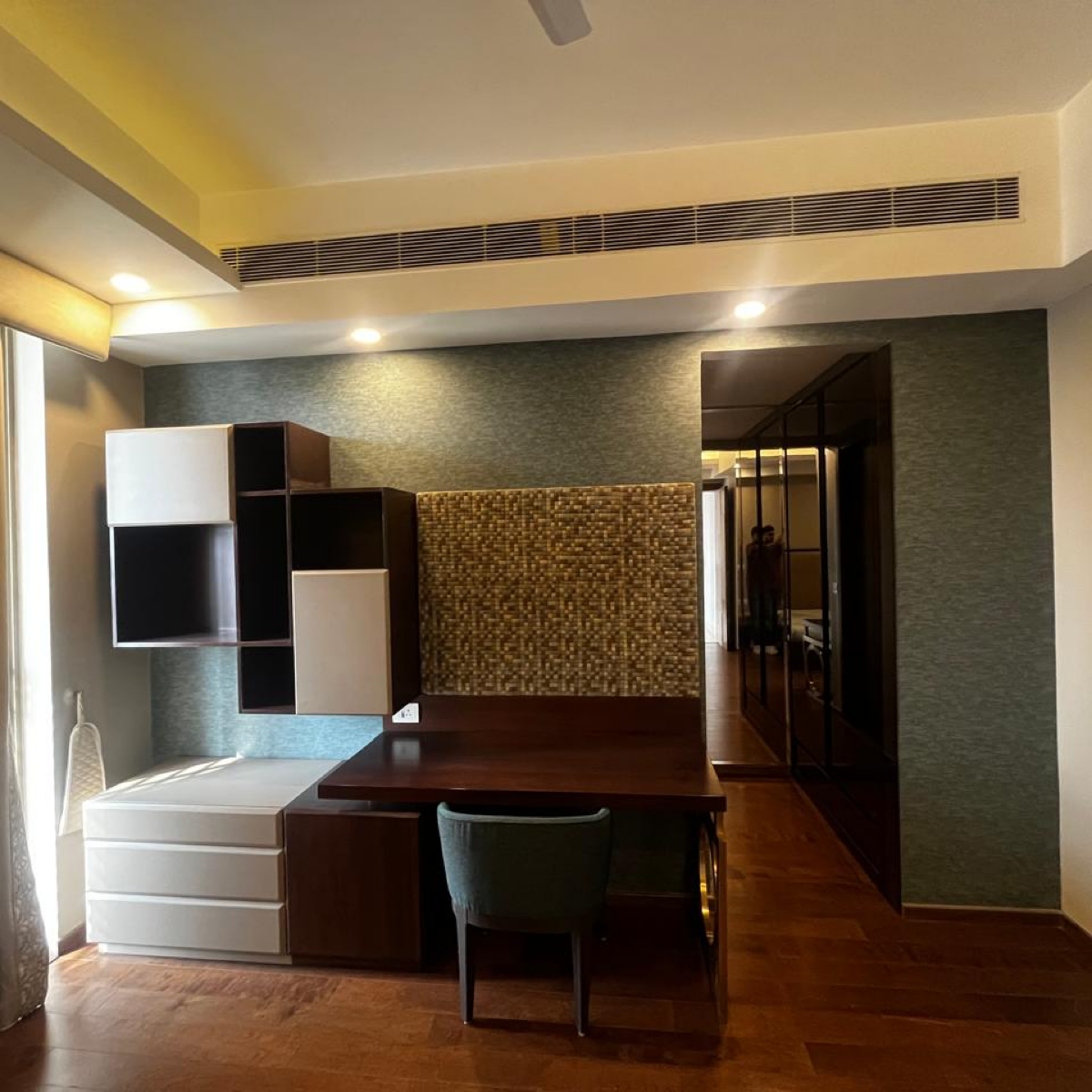 4 BHK + Pooja Room,Servant Room Apartment For Sale in M3M Latitude