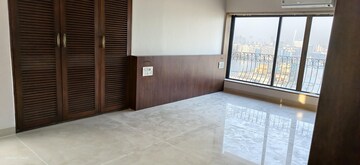 Room in 3 BHK Apartment at Prithvi Apartment Tardeo, Tardeo – for Rent