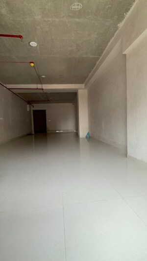 Room in  Office Space at Sola – for Rent