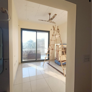 Study Room in 3 BHK Builder Floor at Sector 9 Panchkula – for Rent