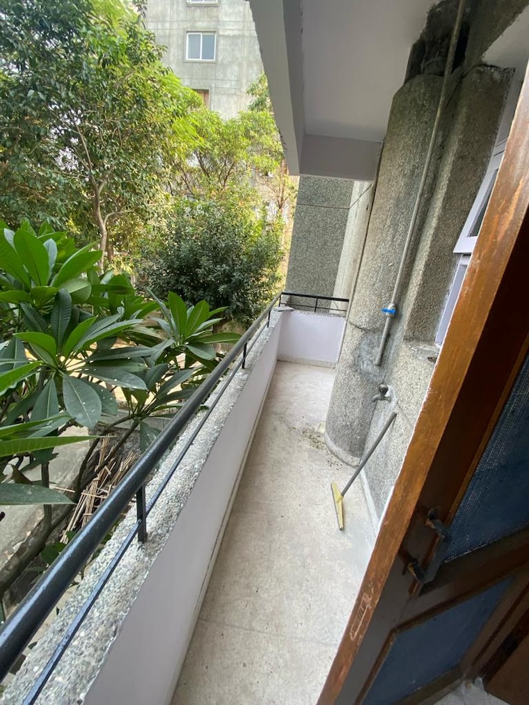 Balcony, dwarka 3 Bedroom 1650 Sq.Ft. Apartment In Dwarka Delhi 10053544
