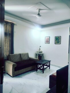 1 BHK Apartment For Rent in Saket