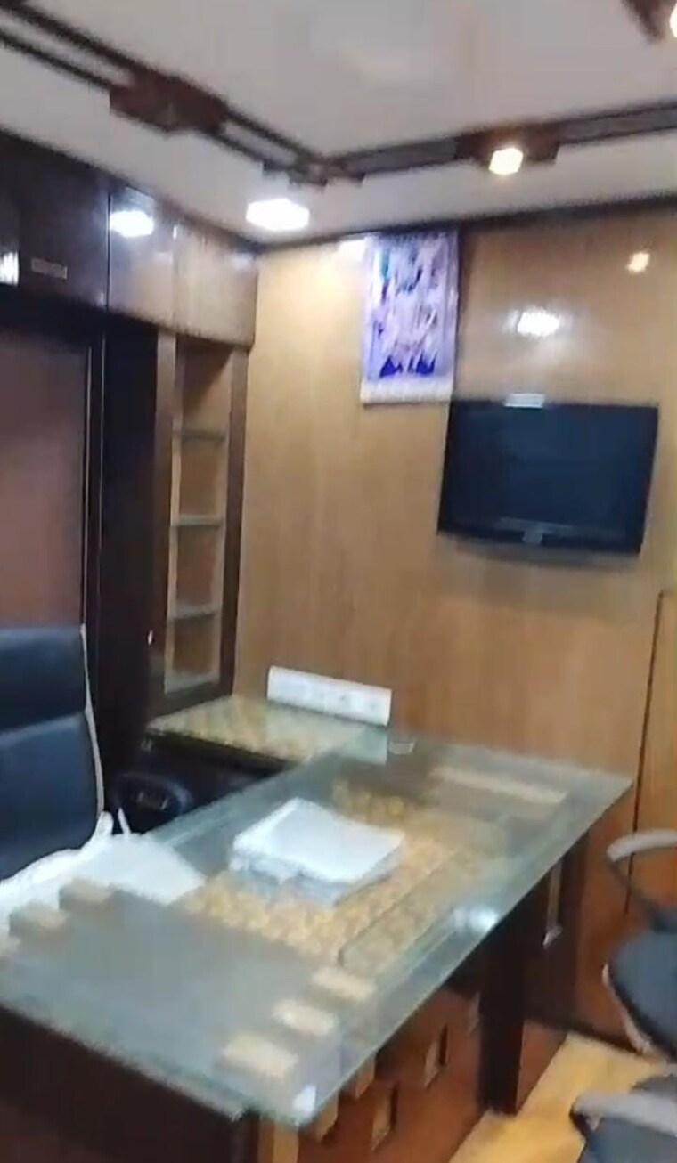 Living Room, bbd bagh Commercial Office Space 400 Sq.Ft. In Bbd Bagh Kolkata 10053614