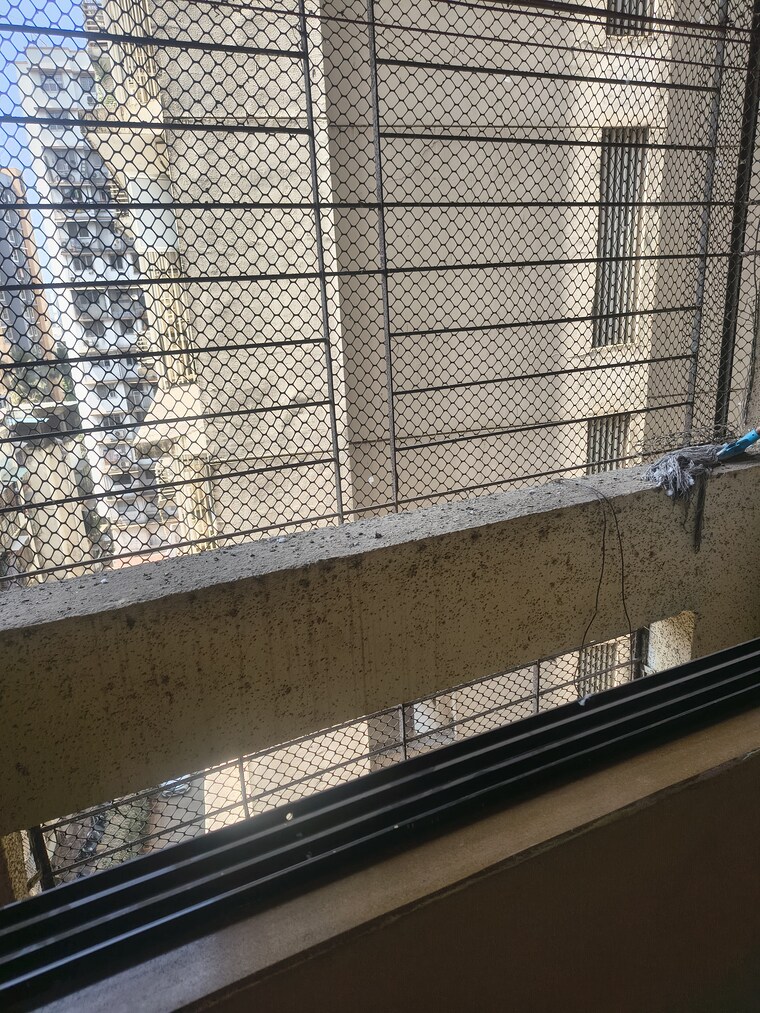 Balcony, kurla west 1 Bedroom 300 Sq.Ft. Apartment In Kurla West Mumbai 10053638