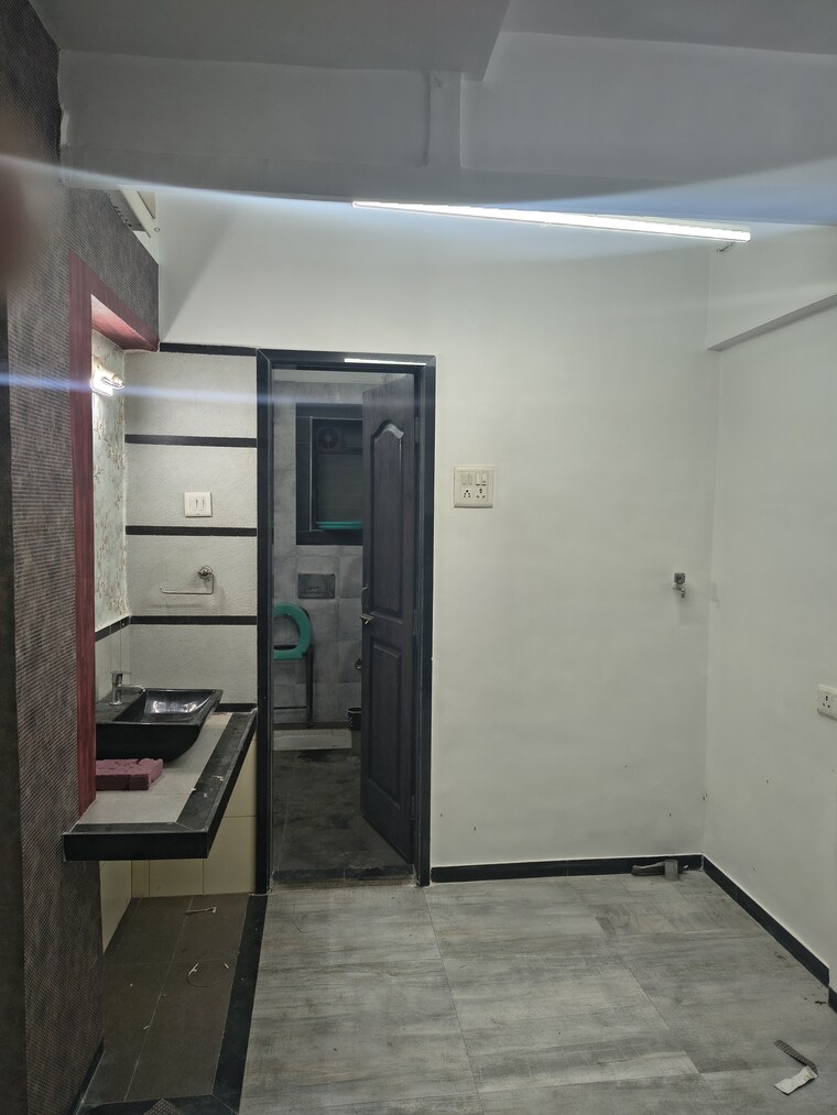 undefined, kurla east 1 Bedroom 500 Sq.Ft. Apartment In Kurla East Mumbai 10053648