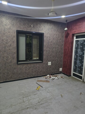 Furnished Amenities in 1 BHK Apartment at Kurla East – for Rent