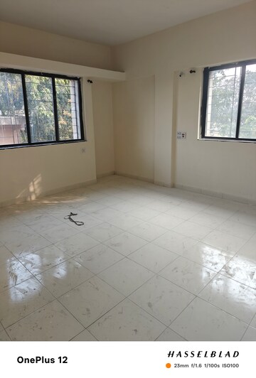 Room in 2 BHK Apartment at Pethkar Samrajya, Kothrud – for Rent