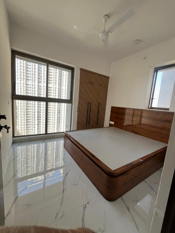 Room in 2 BHK Apartment at Raymond Ten X Vibes, J K Gram – for Rent