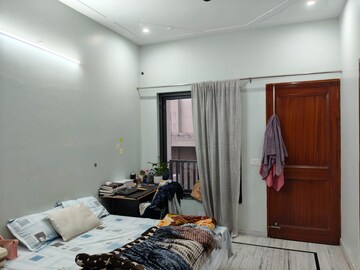 Bedroom in 2 BHK Apartment at Dhakoli – for Rent