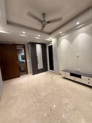 Room in 3 BHK Builder Floor at Fateh Nagar – for Sale