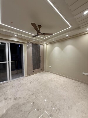 Room in 3 BHK Builder Floor at Fateh Nagar – for Sale