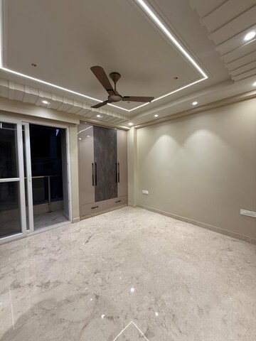 Room in 3 BHK Builder Floor at Fateh Nagar – for Sale