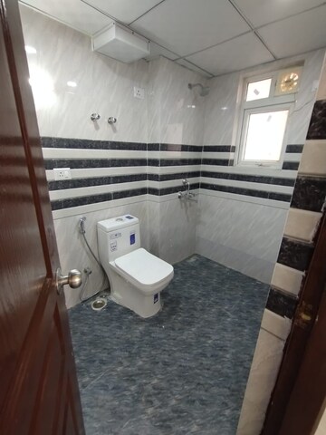 Bathroom in 2 BHK Apartment at Jaypee Greens Kosmos, Sector 134 – for Rent