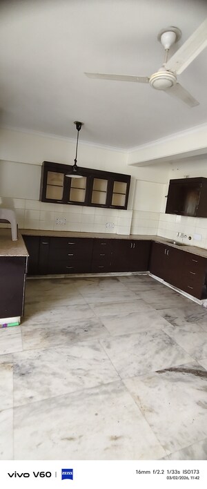 Kitchen in 2 BHK Independent House at RWA Apartments Sector 41, Sector 41 – for Rent