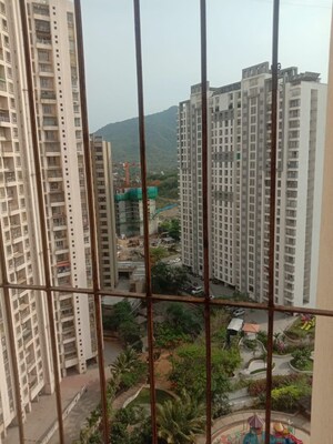 2 BHK Apartment – Exterior View View at Kanchan Pushp Society, Ghodbunder Road - for Rent