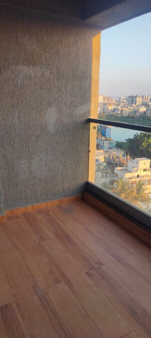 2 BHK Apartment For Rent in Pristine Allure, Kharadi