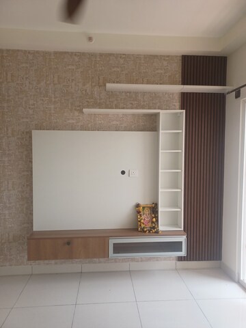 Room in 2 BHK Builder Floor at Prestige Jindal City, Bagalakunte – for Rent
