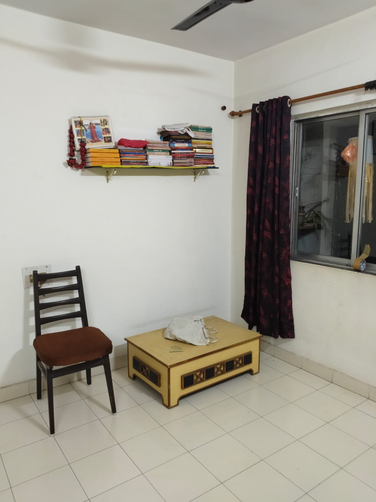 2 BHK + Pooja Room Apartment For Rent in Parshwanath Galaxy