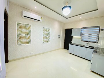 Room in 1 BHK Apartment at Aura Homes, Patiala Road – for Sale