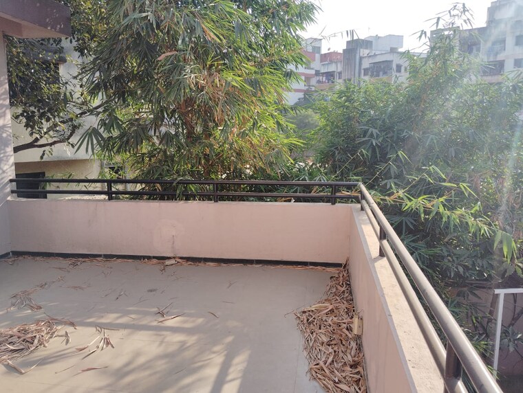 Balcony, high-class-residency 2 Bedroom 1000 Sq.Ft. Apartment In Bavdhan Pune 10057676