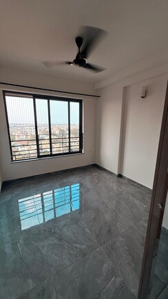 2 BHK Apartment For Rent in Mantri Lithos