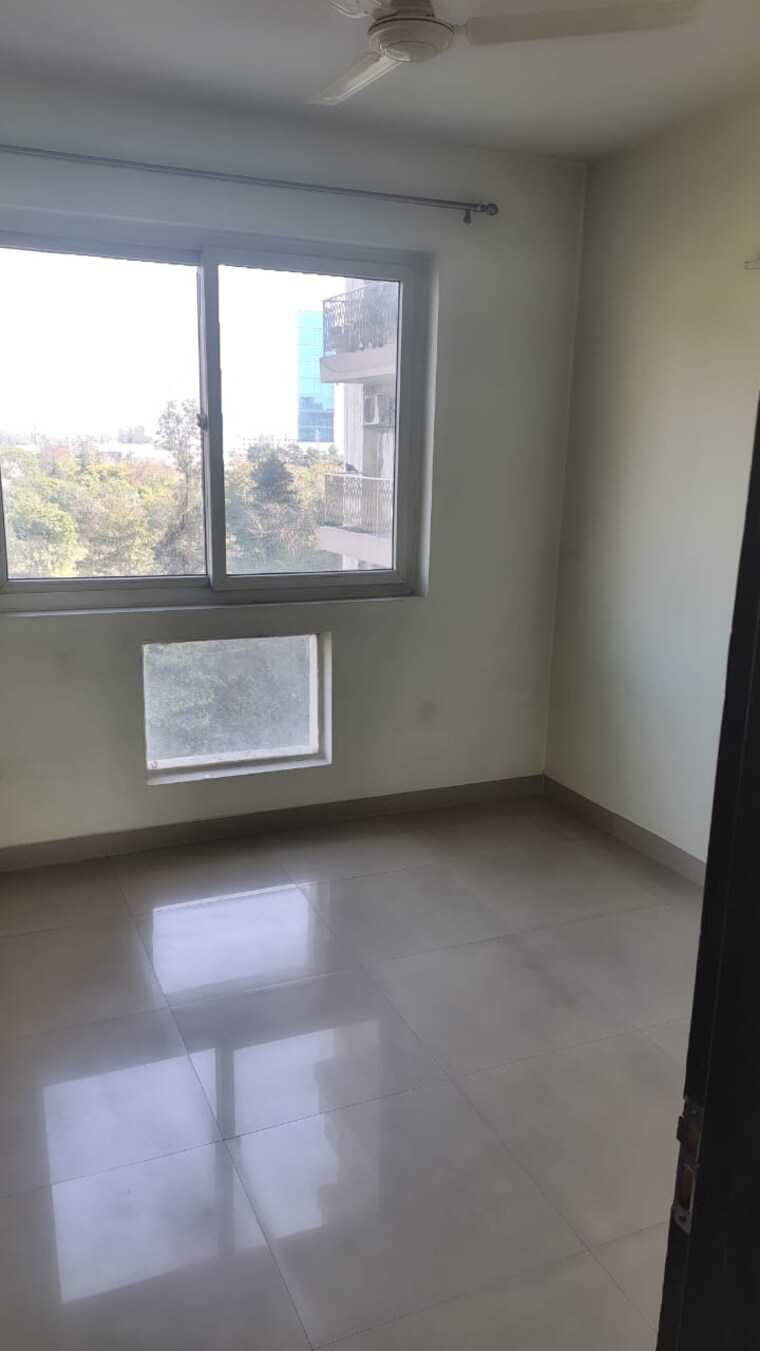 Room, shapoorji-pallonji-joyville-gurgaon 2 Bedroom 1218 Sq.Ft. Apartment In Sector 102 Gurgaon 10059907
