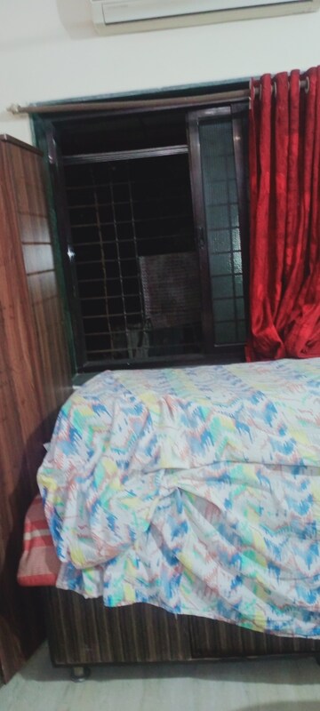 Bedroom in 1 RK Apartment at Bindra Complex, Andheri East – for Rent