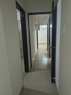 Furnished Amenities in 2 BHK Apartment at Bhoomi Midas, Kurla – for Rent