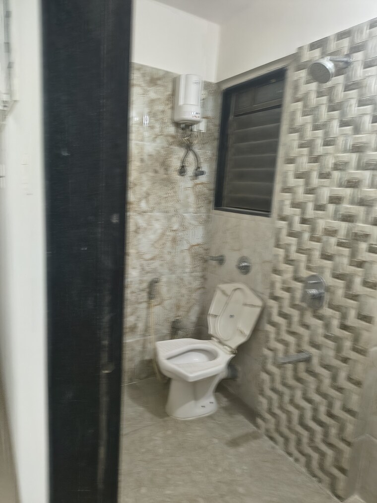 Bathroom, bhoomi-midas 2 Bedroom 607 Sq.Ft. Apartment In Kurla Mumbai 10060176
