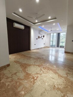 3 BHK + Servant Room Builder Floor For Rent in Sushant Lok I