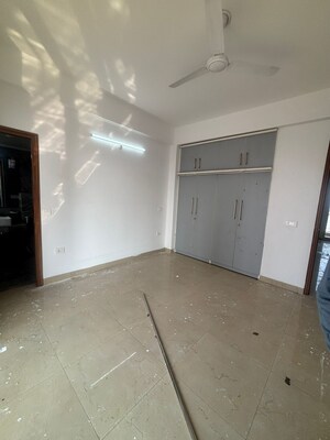 Room in 2 BHK Apartment at Kiara Residency, Sushant Golf City – for Rent