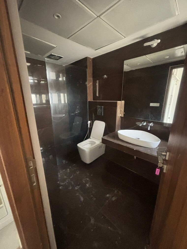  Parking, kiara-residency 2 Bedroom 788 Sq.Ft. Apartment In Sushant Golf City Lucknow 10067728