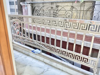 2 BHK Builder Floor for Sale in Govindpuri, Delhi