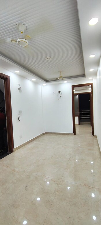 2 BHK Builder Floor for Sale in Govindpuri, Delhi
