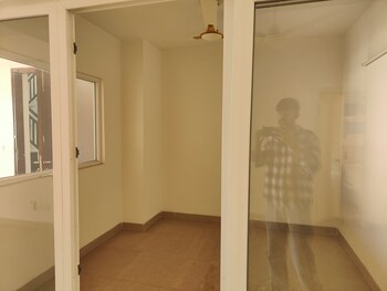 Emaar Emerald Floors Premier