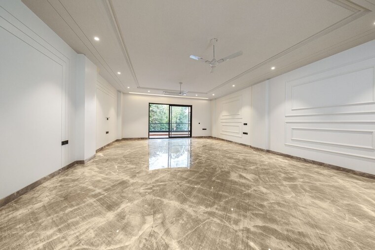Living Room, rajouri garden 4 Bedroom 610 Sq.Yd. Builder Floor In Rajouri Garden Delhi 10077762