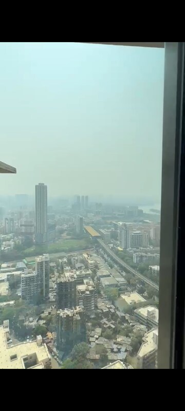 Swimming Pool in 2 BHK Apartment at Sheth Auris Bliss, Malad West – for Sale