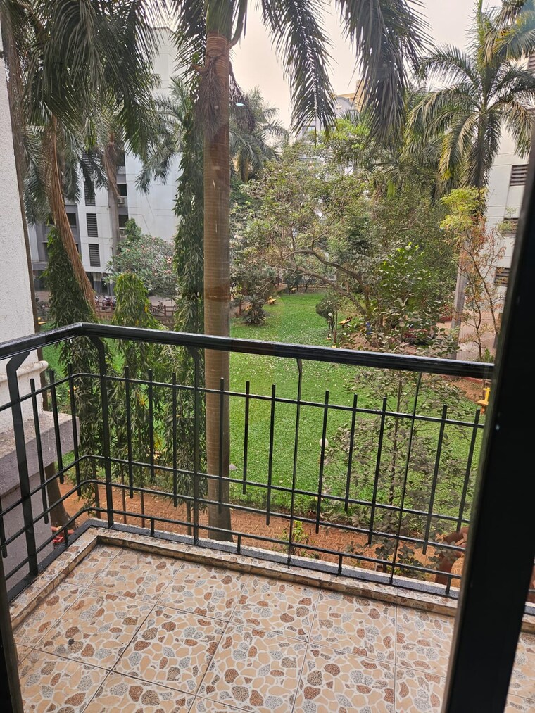 Balcony, vasai west 3 Bedroom 1200 Sq.Ft. Apartment In Vasai West Palghar 10077936