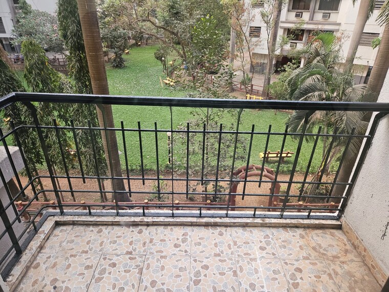 Balcony, vasai west 3 Bedroom 1200 Sq.Ft. Apartment In Vasai West Palghar 10077936