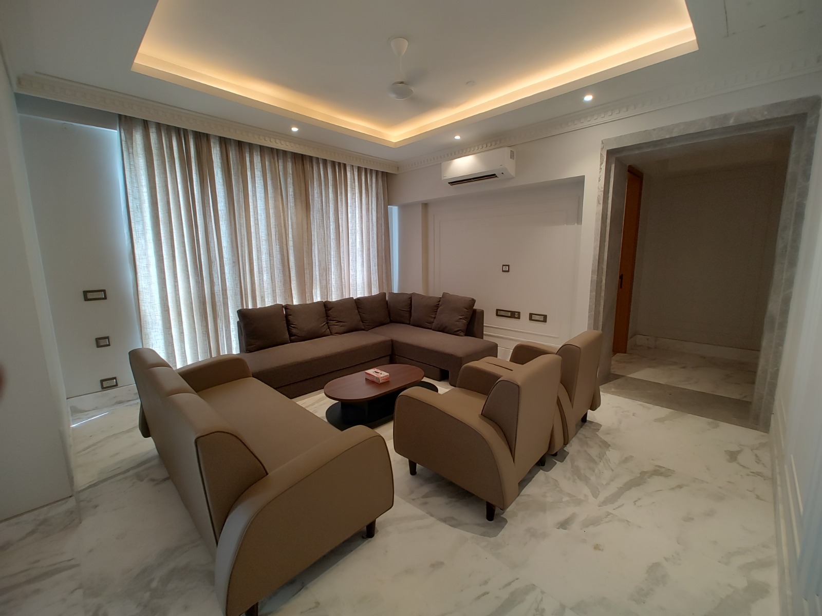 3 BHK + Pooja Room,Servant Room,Extra Room Apartment For Rent in Conscient Heritage Max