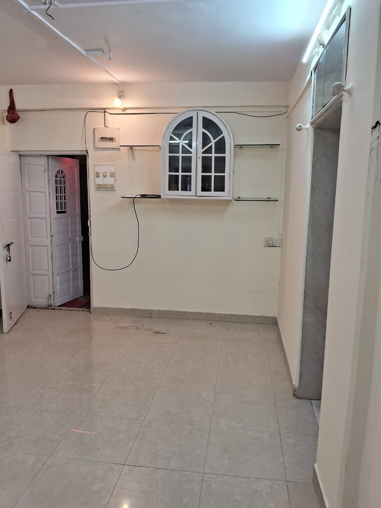 Room, andheri west 2 Bedroom 650 Sq.Ft. Apartment In Andheri West Mumbai 10077948