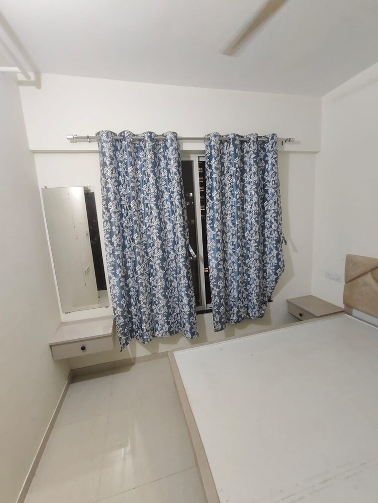 Living Room, kolte-patil-life-republic-r-10 2 Bedroom 650 Sq.Ft. Apartment In Hinjewadi Pune 10077997