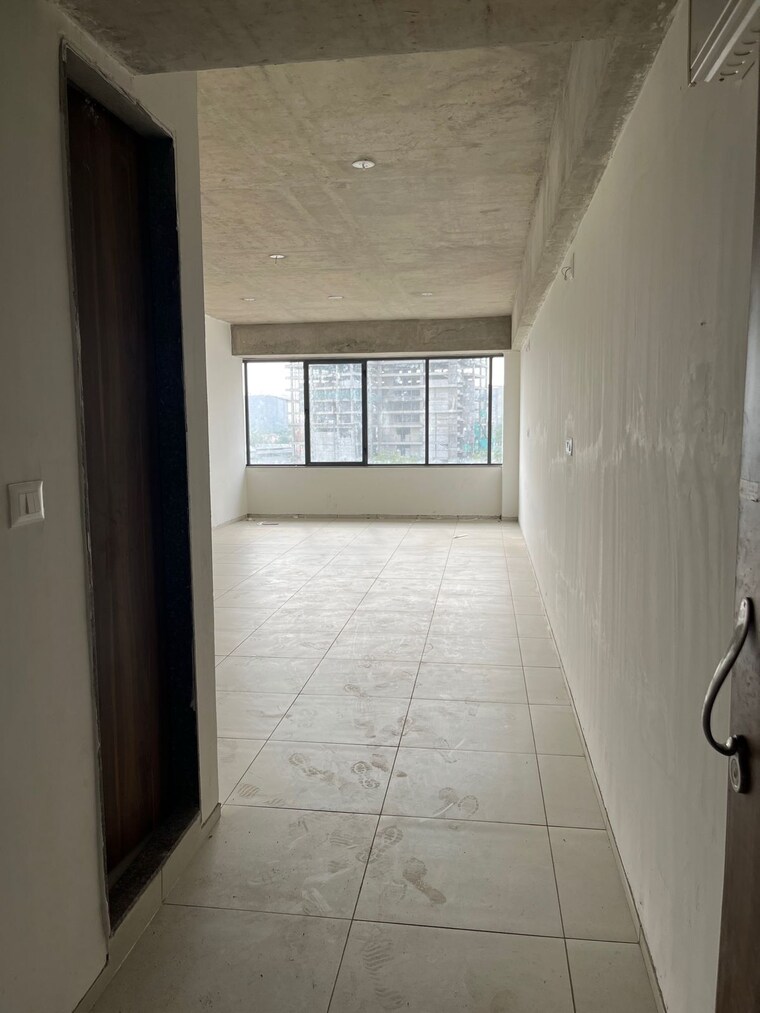 Bathroom, sola Commercial Office Space 865 Sq.Ft. In Sola Ahmedabad 10077984