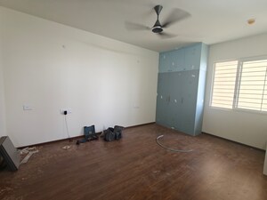 Master Bedroom in 3 BHK Apartment at Aurobindo The Regent, Kondapur – for Rent