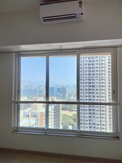 3.5 BHK + Pooja Room,Servant Room Apartment For Rent in Kalpataru Radiance
