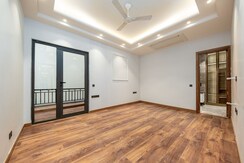 4 BHK + Pooja Room,Servant Room Apartment For Sale in Rajouri Garden