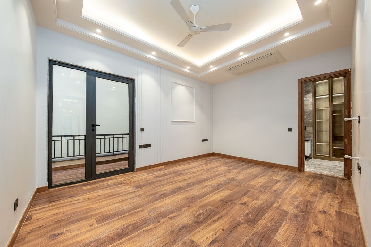 4 BHK + Pooja Room,Servant Room Apartment For Sale in Rajouri Garden