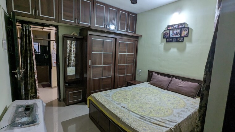 Bedroom, sonigara-kesar 2.5 Bedroom 1200 Sq.Ft. Apartment In Wakad Pune 10078166