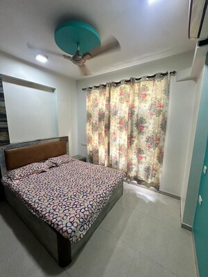 Bedroom in 2 BHK Apartment at Bluebell Apartments, Thane West – for Sale