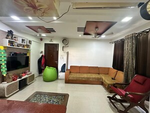 2 BHK Apartment For Sale in Bluebell Apartments, Thane West